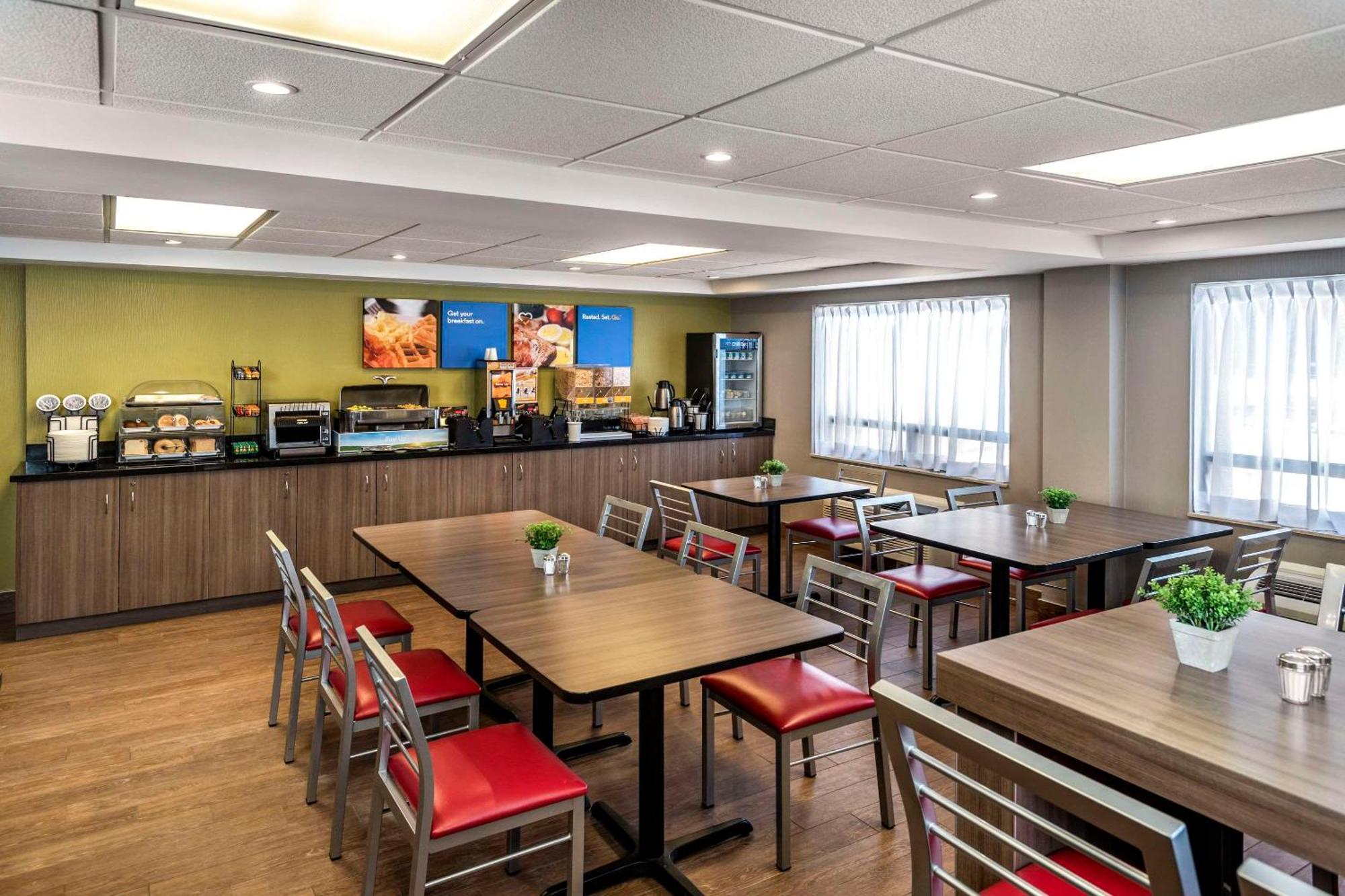 Comfort Inn New Glasgow Exterior photo